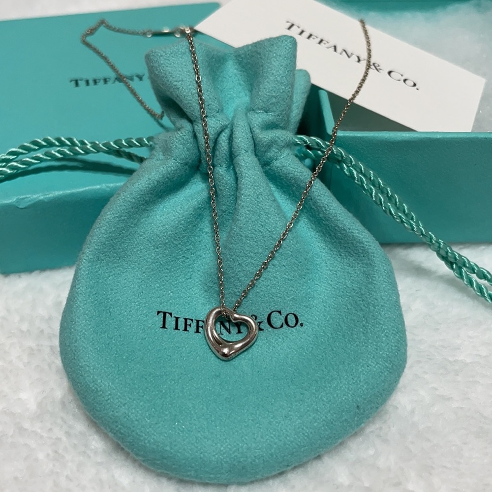 11mm original Tiffany&Co. heart pendant necklace!